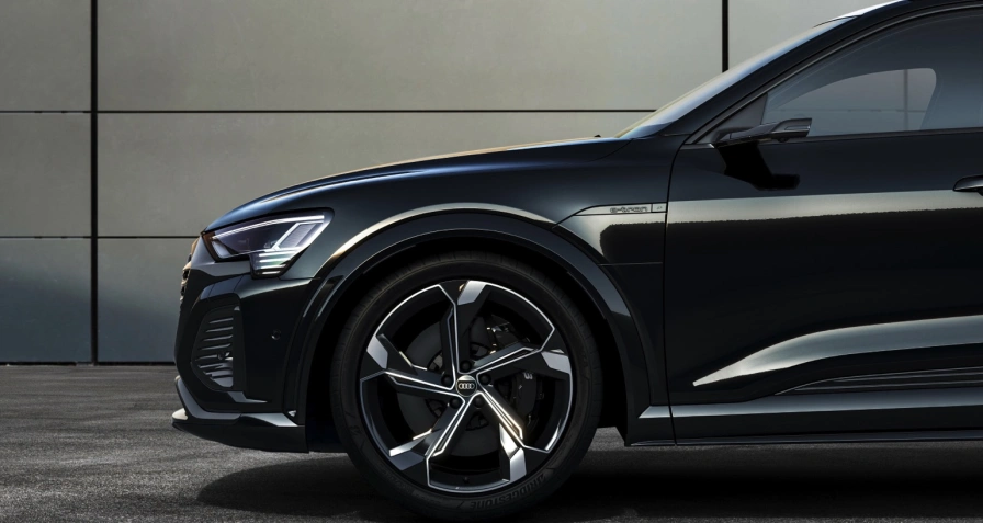 Audi SQ8 e-tron