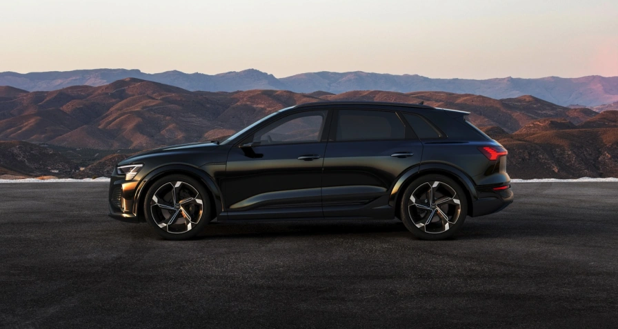 Audi SQ8 e-tron