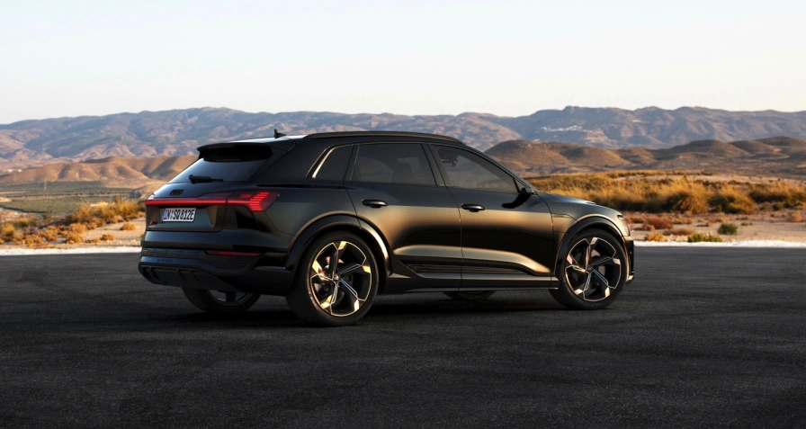 Audi SQ8 e-tron