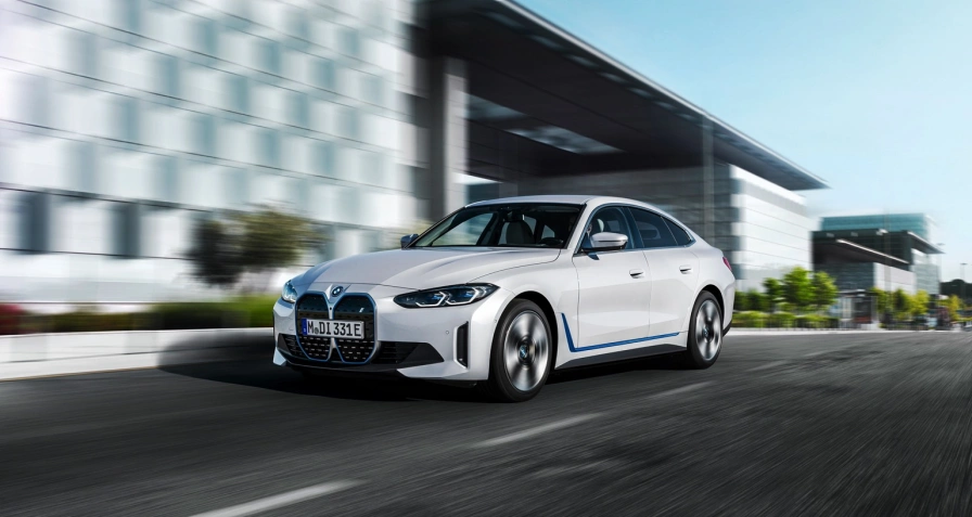 BMW i4 eDrive35