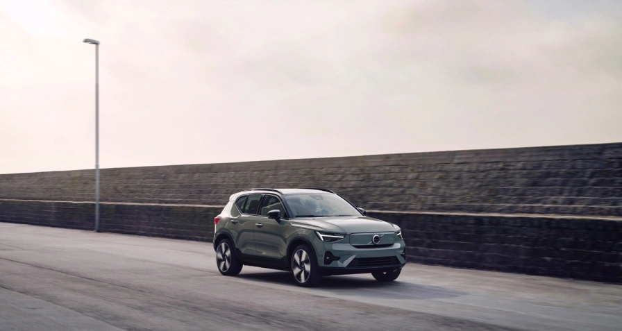 Volvo XC40 Recharge Twin Motor (MY24)