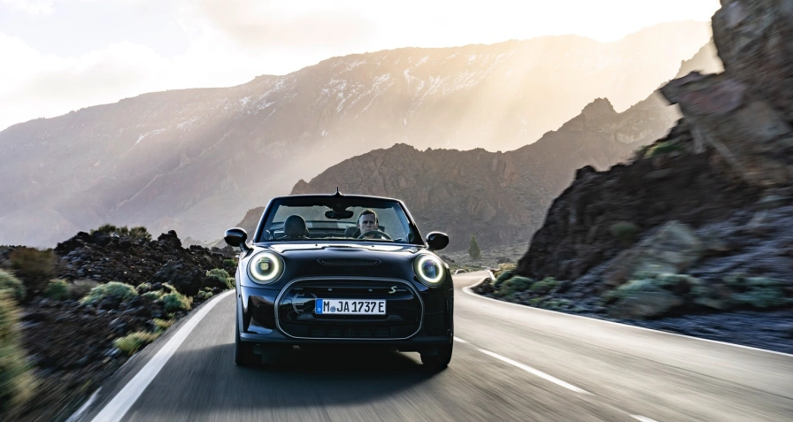 Mini Cooper SE Convertible