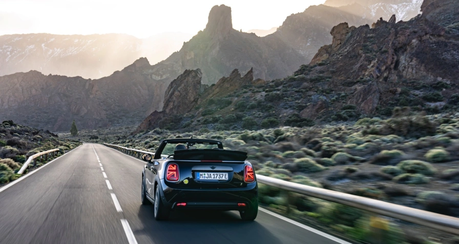 Mini Cooper SE Convertible