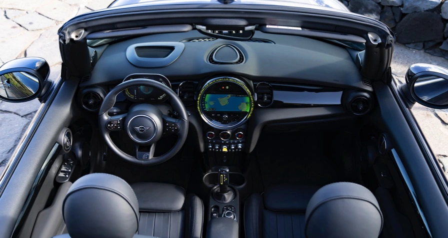 Mini Cooper SE Convertible