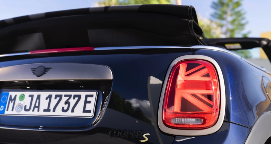 Mini Cooper SE Convertible