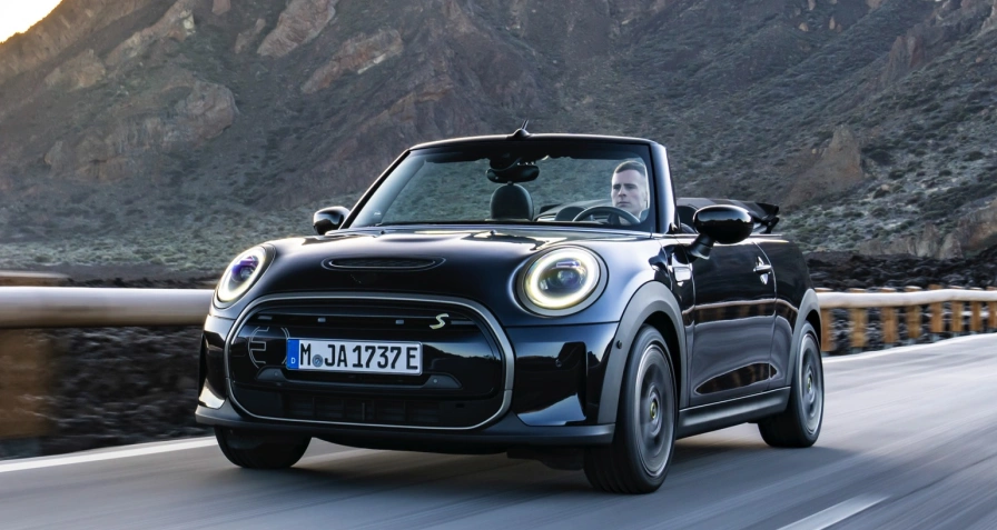 Mini Cooper SE Convertible
