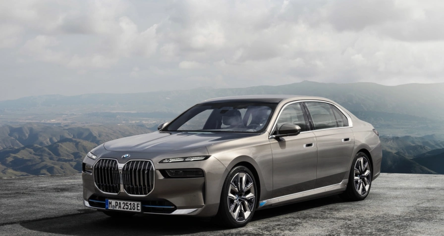 BMW i7 eDrive50