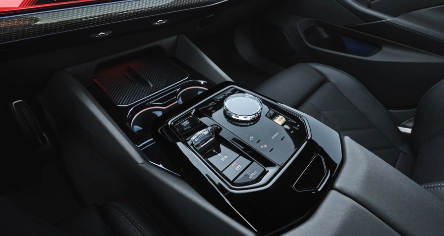 BMW i5 M60 xDrive Sedan