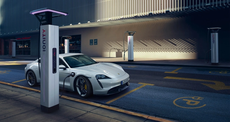 Porsche Taycan Turbo S