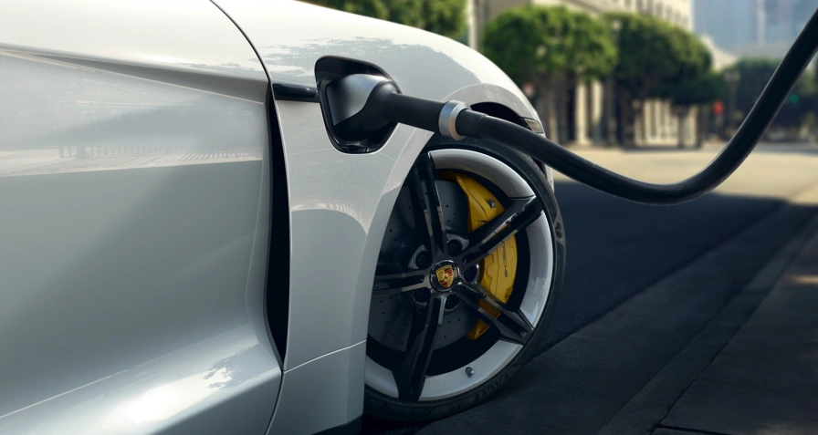 Porsche Taycan Turbo S