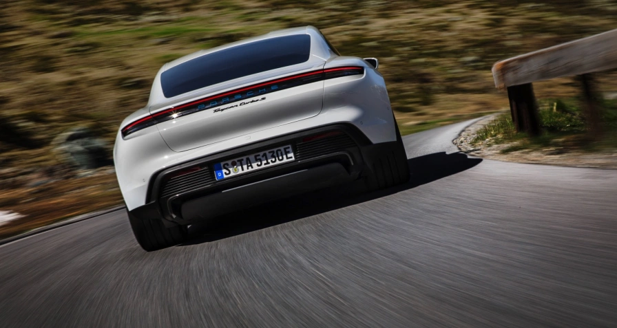 Porsche Taycan Turbo S
