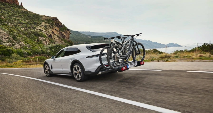 Porsche Taycan 4 Cross Turismo