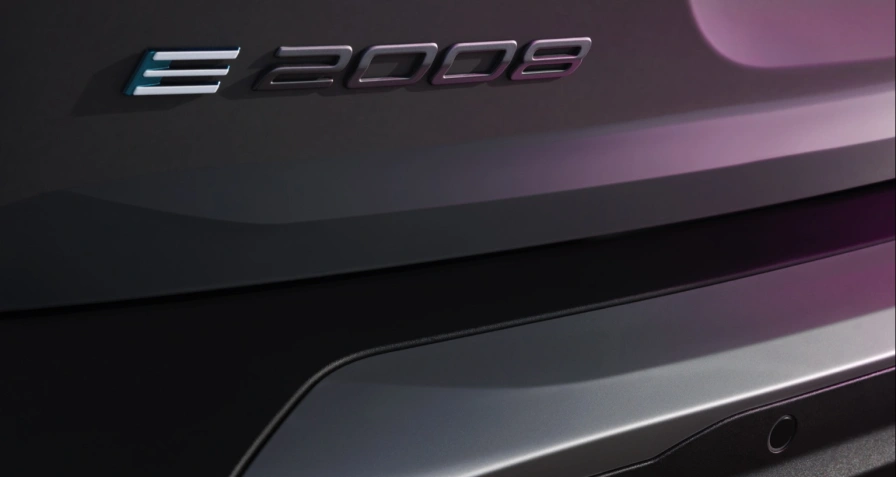 Peugeot e-2008 50 kWh