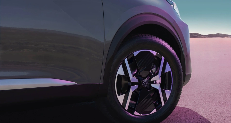 Peugeot e-2008 54 kWh