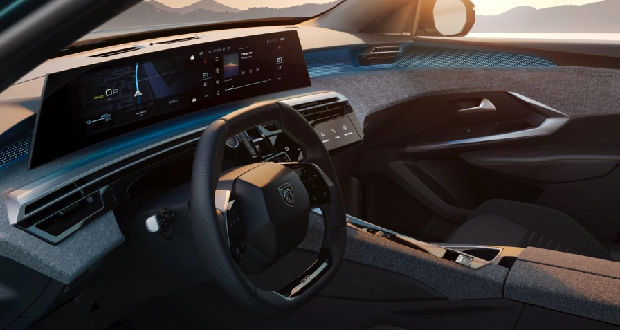 Peugeot e-3008 73 kWh Dual Motor