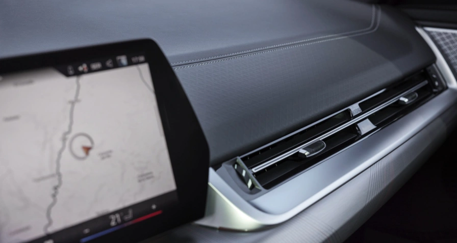 BMW iX2 xDrive30