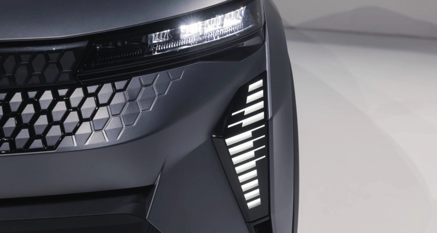 Renault Scenic E-Tech EV87 220hp