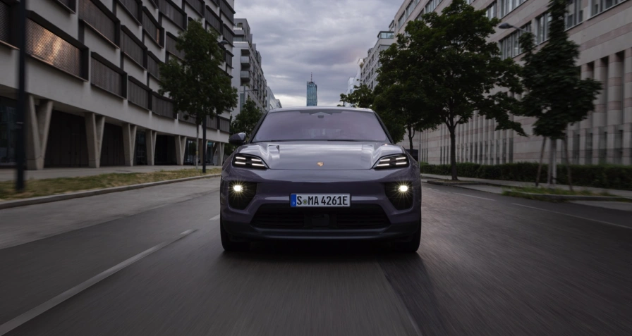 Porsche Macan 4 Electric