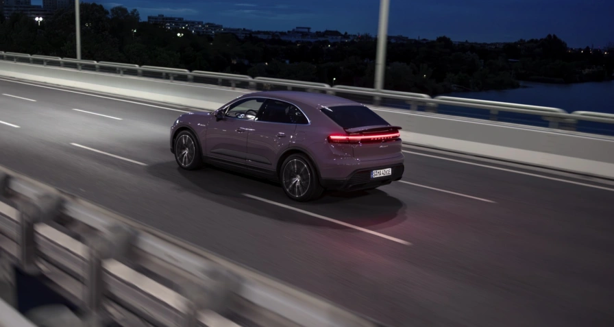 Porsche Macan 4 Electric