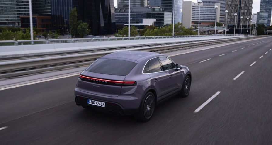 Porsche Macan 4 Electric