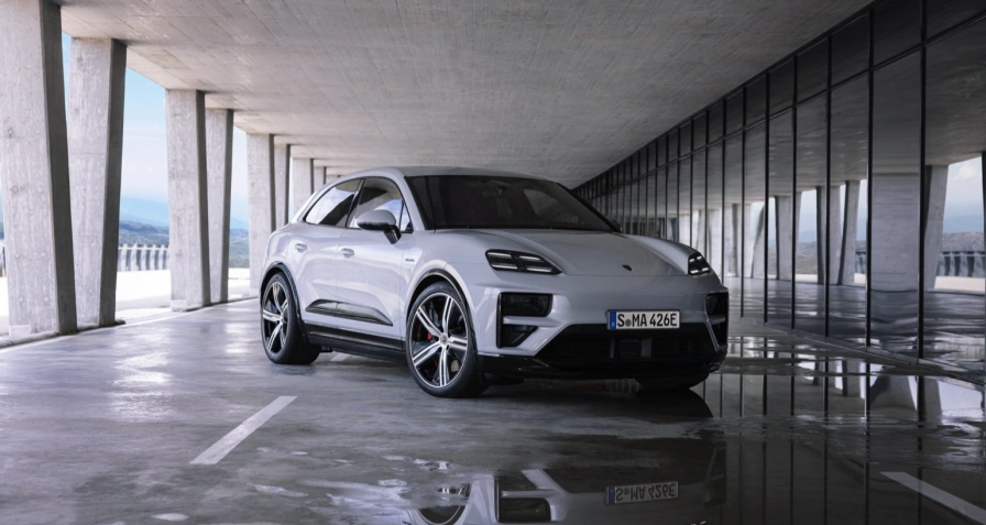 Porsche Macan Turbo Electric