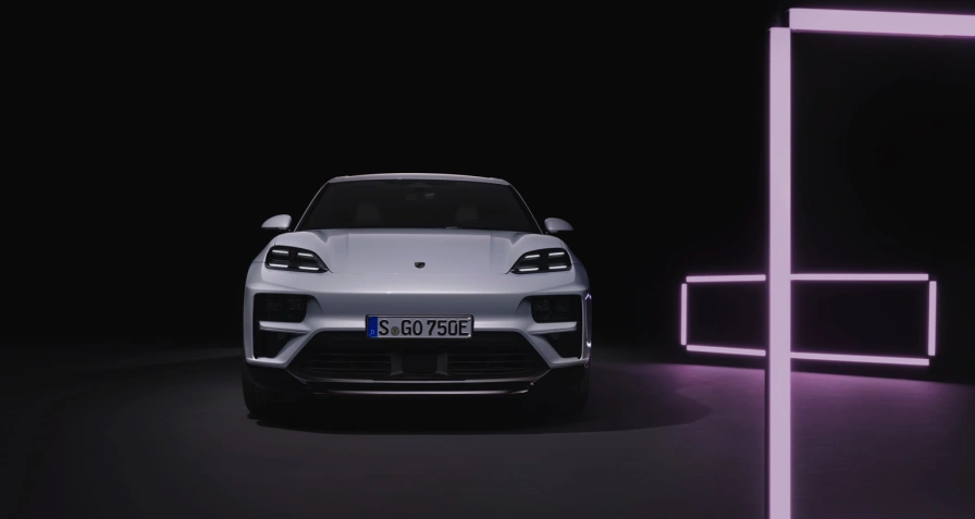 Porsche Macan Turbo Electric