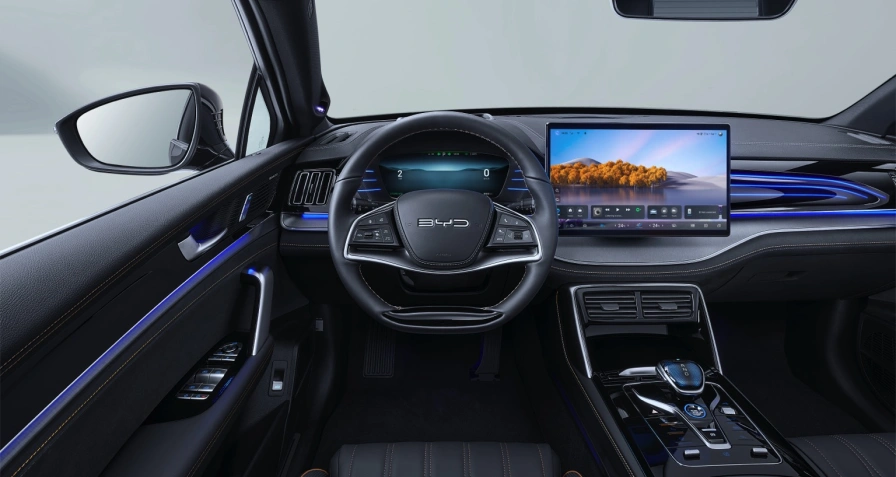BYD TANG Flagship