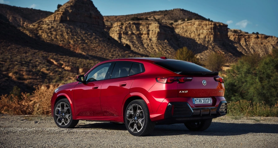 BMW iX2 eDrive20