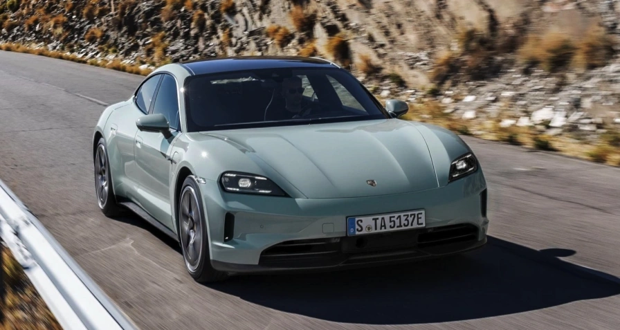 Porsche Taycan 4S