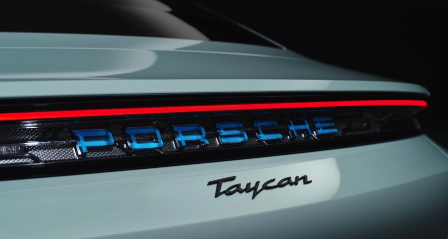 Porsche Taycan 4S Plus