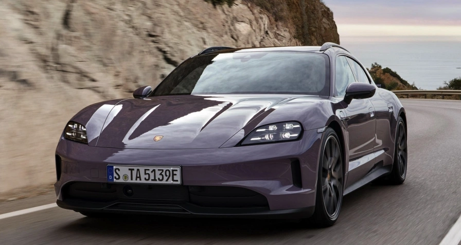 Porsche Taycan Plus Sport Turismo