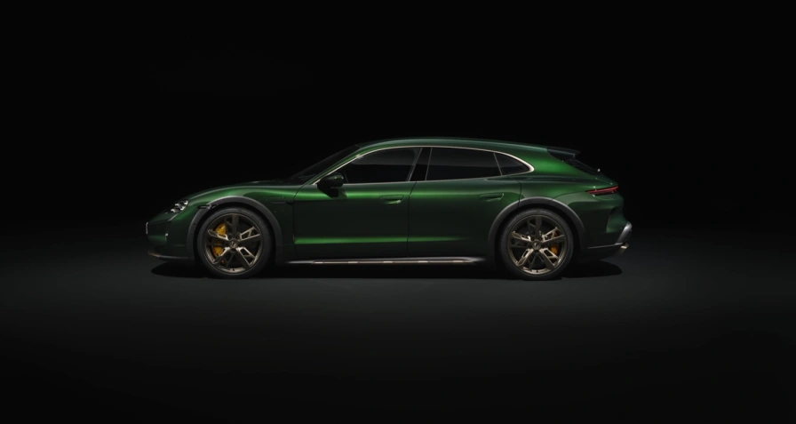 Porsche Taycan 4 Cross Turismo