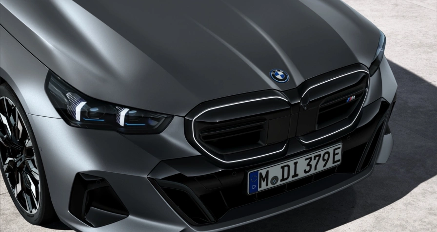 BMW i5 M60 xDrive Touring