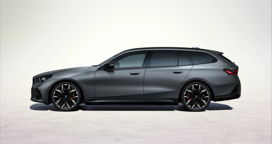 BMW i5 M60 xDrive Touring