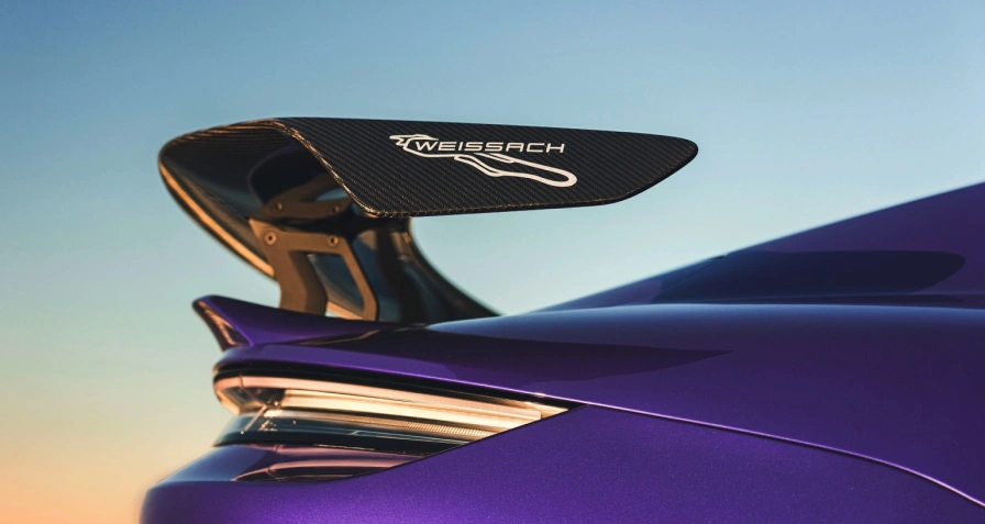 Porsche Taycan Turbo GT Weissach