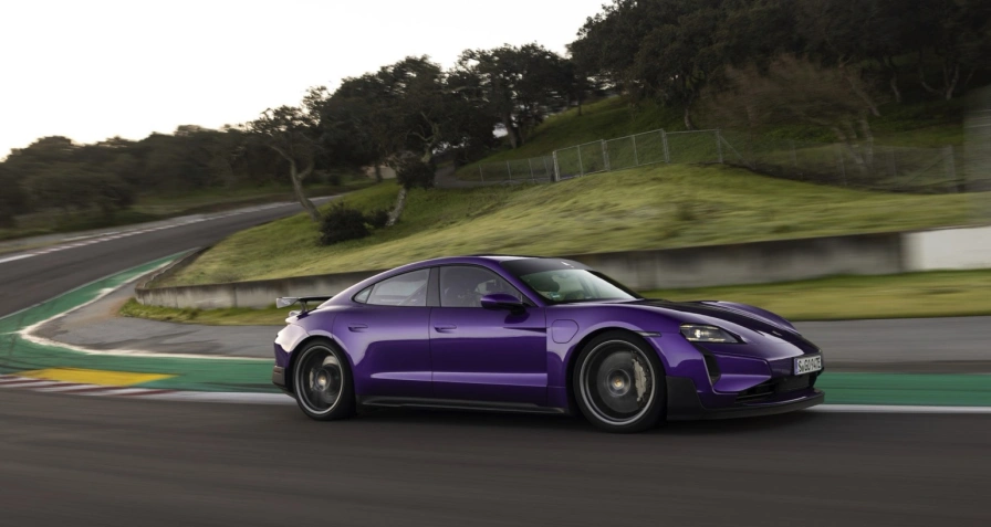 Porsche Taycan Turbo GT Weissach