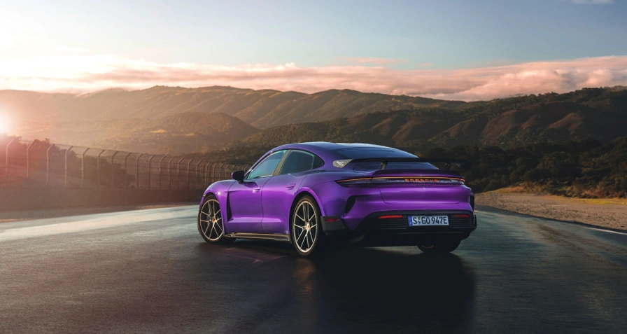 Porsche Taycan Turbo GT Weissach