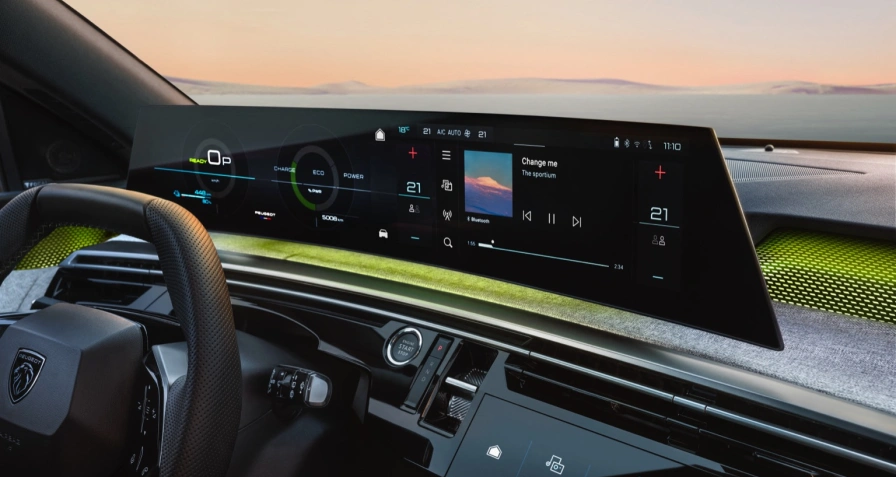 Peugeot e-5008 73 kWh Dual Motor