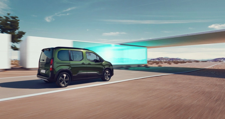 Peugeot e-Rifter M 50 kWh