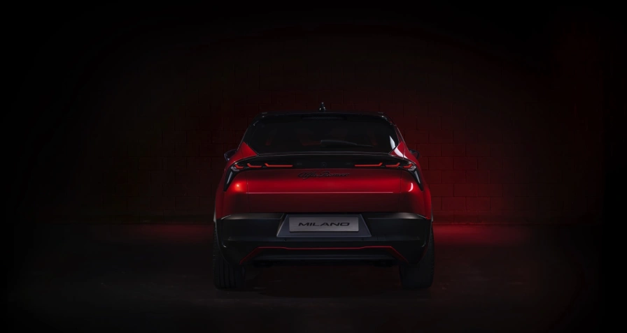 Alfa Romeo Junior Elettrica 54 kWh
