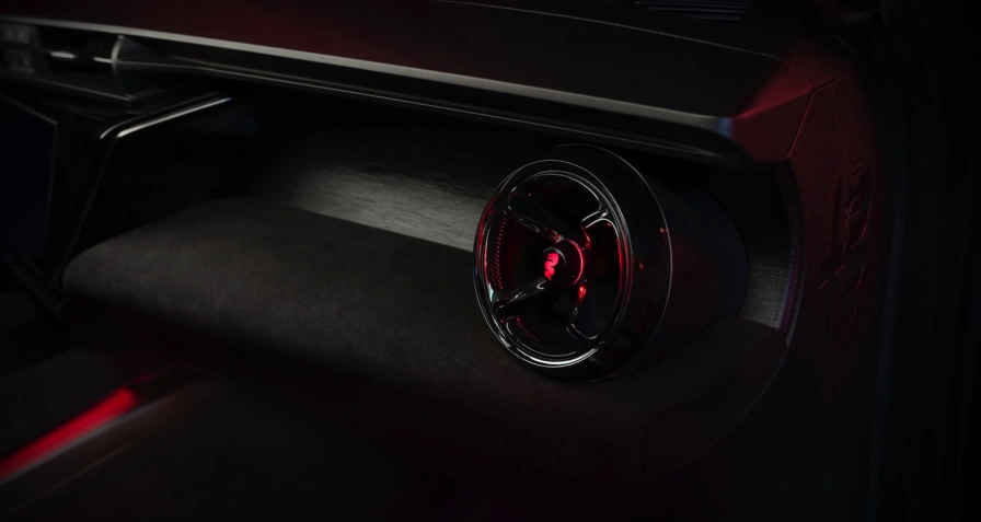 Alfa Romeo Junior Elettrica 54 kWh Veloce