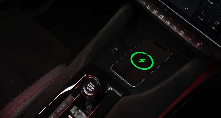 Alfa Romeo Junior Elettrica 54 kWh Veloce
