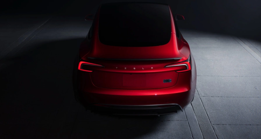 Tesla Model 3 Performance (Highland)