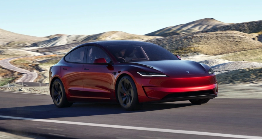 Tesla Model 3 Performance (Highland)
