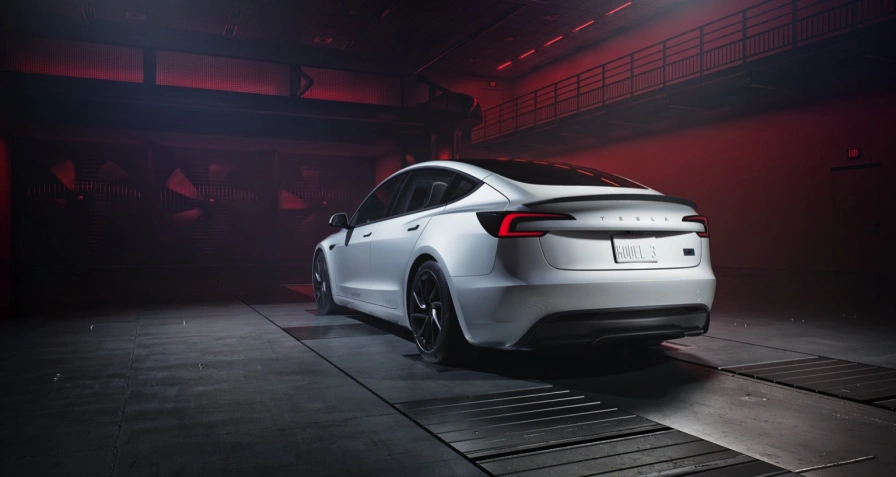 Tesla Model 3 Performance (Highland)