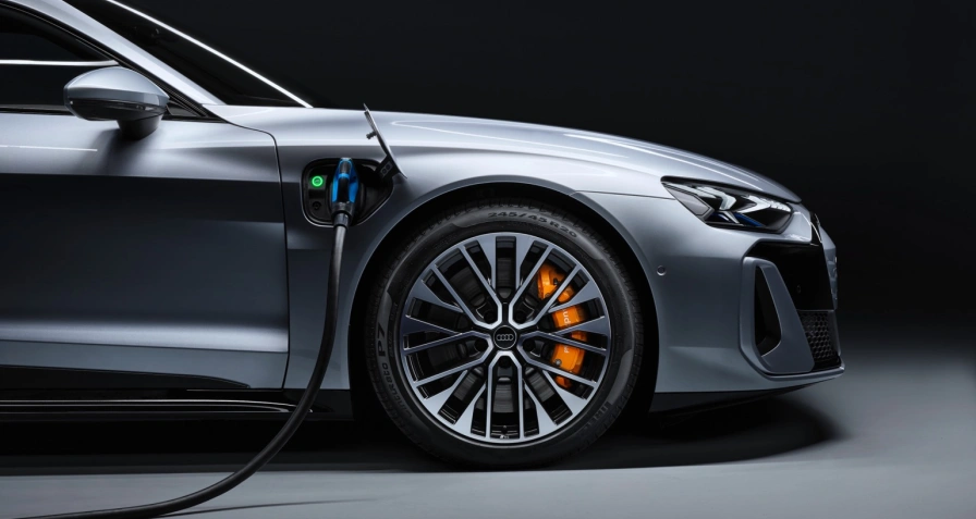 Audi e-tron GT S