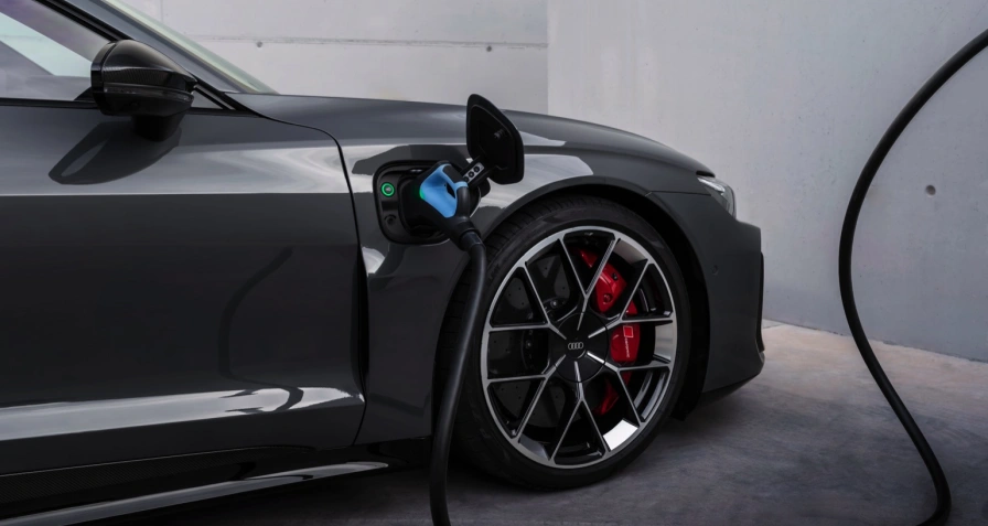 Audi e-tron GT RS