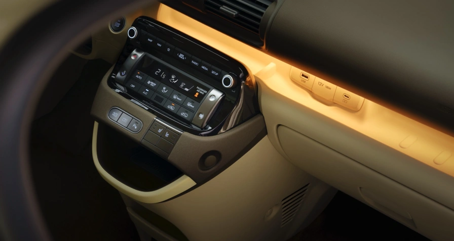Hyundai INSTER Standard Range