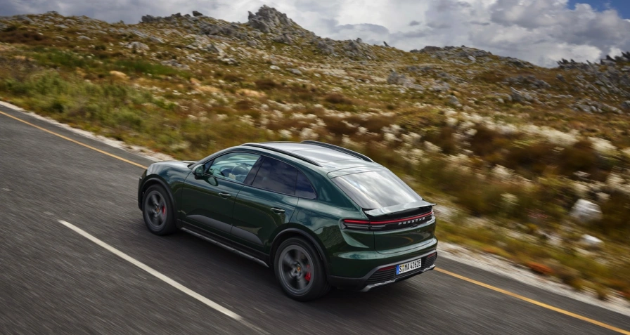 Porsche Macan 4S Electric