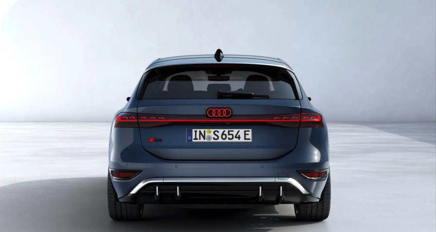 Audi S6 Avant e-tron
